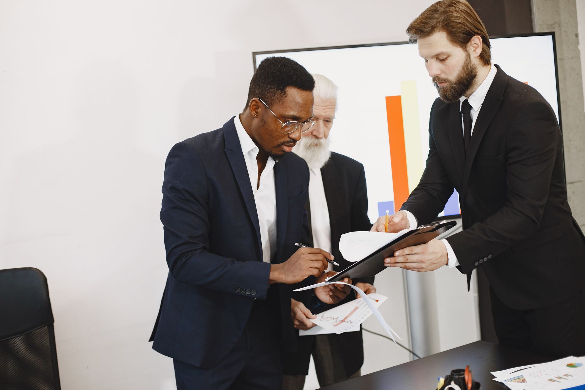 The Screening Process and How to Find the Right Background Screening Services